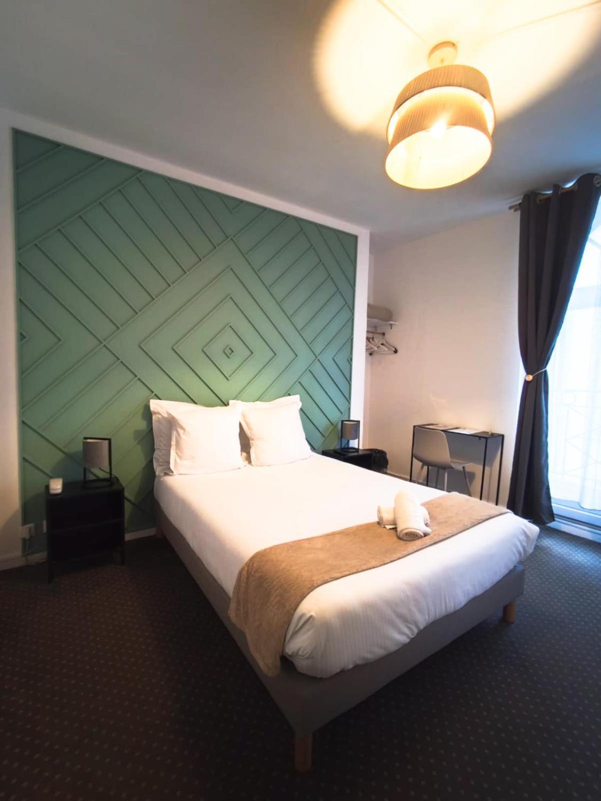 Hotel Le Lion D'Or Берне Екстериор снимка