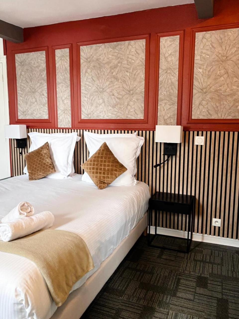 Hotel Le Lion D'Or Берне Екстериор снимка